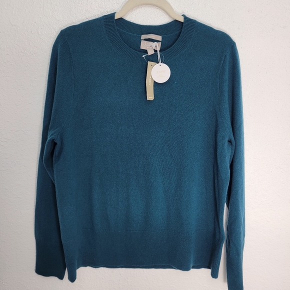 J Crew Cashmere classic-fit crewneck sweater *Flaw - Picture 2 of 8